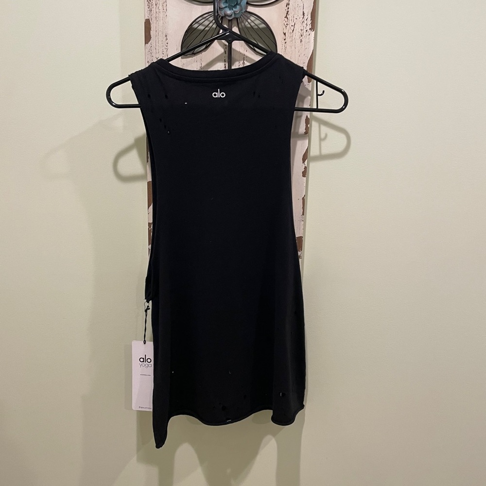 ALO Yoga tank top